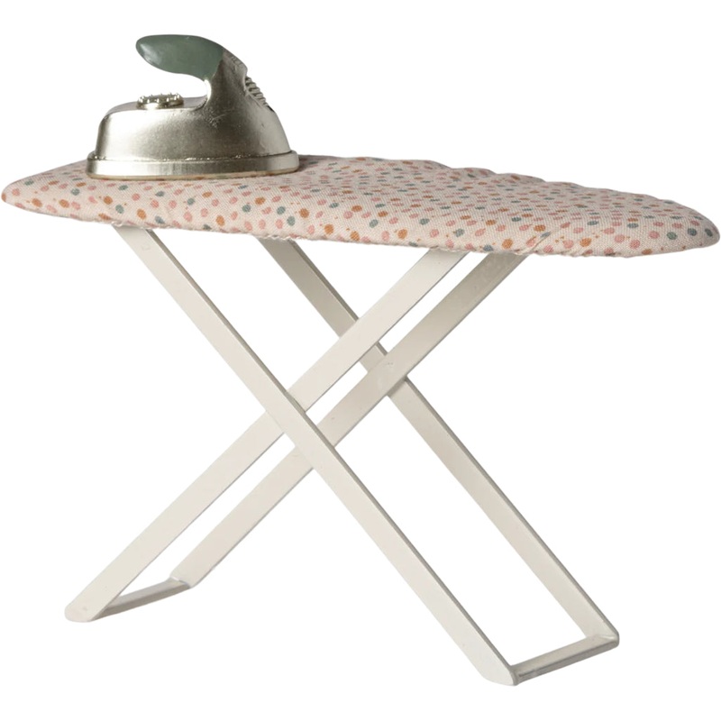 Mouse Iron & Ironing Board Pink