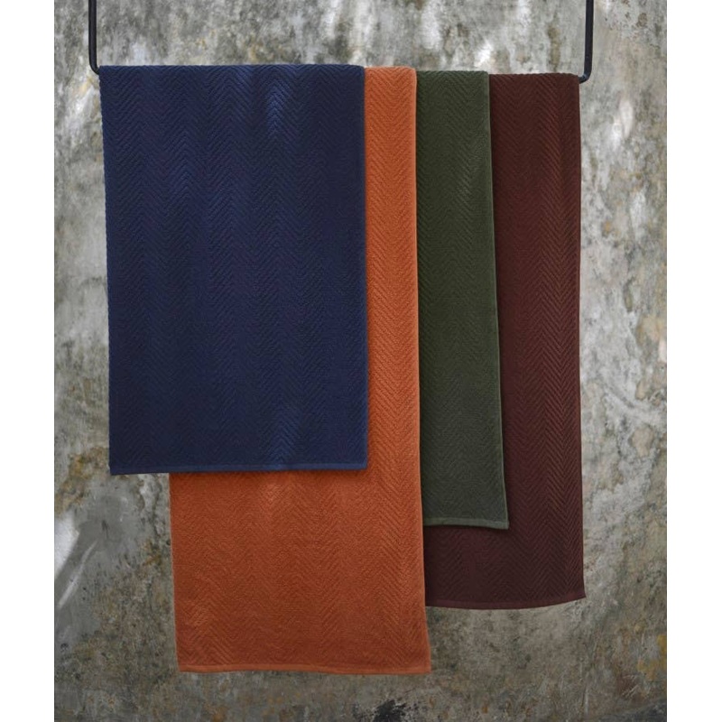 The Madison Collection Treatment Towels Bruno Wash Cloth – 13″ x 13″