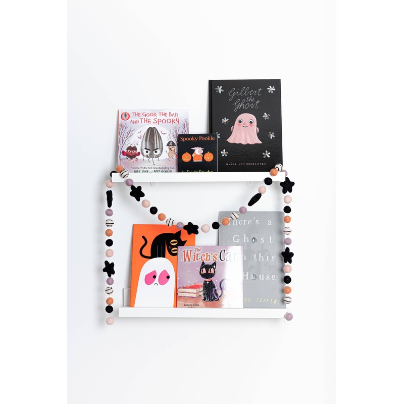 Black Star Halloween Felt Garland