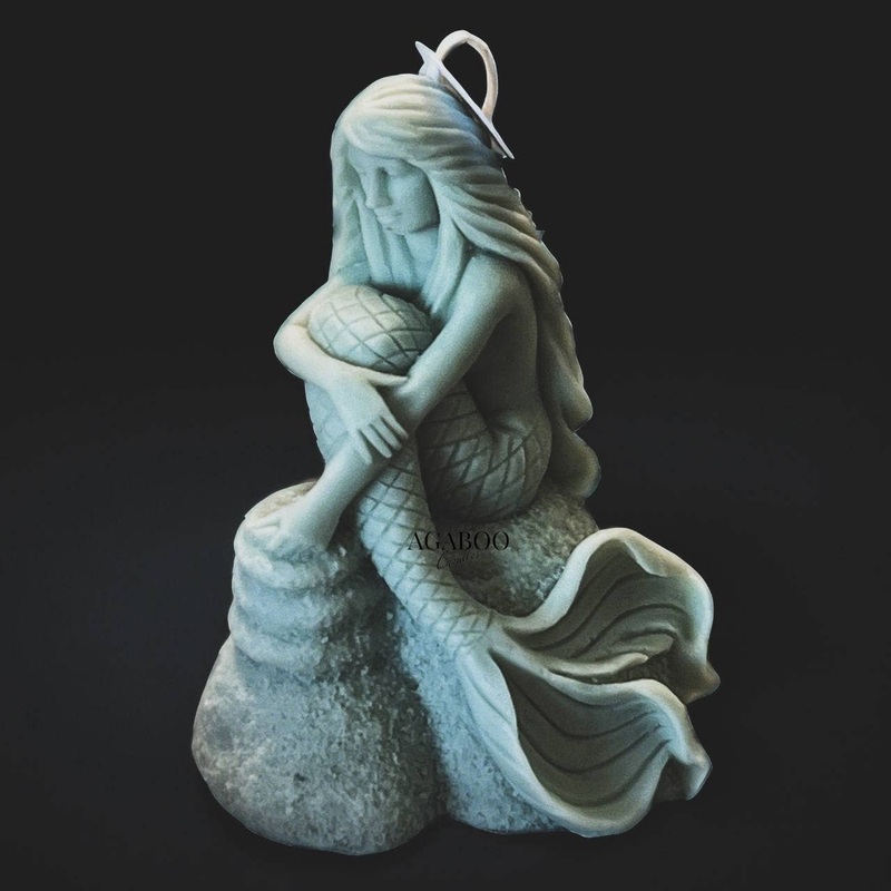 Mermaid Candle 5×3.5x3in Teal – Unscented