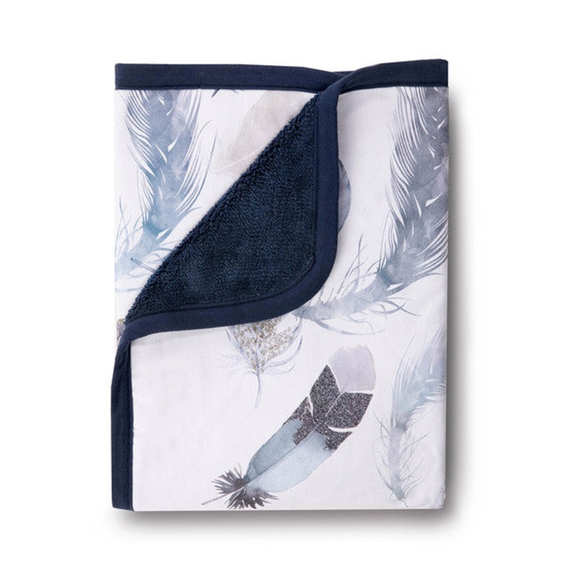 Oilo Featherly Jersey Cuddle Blanket