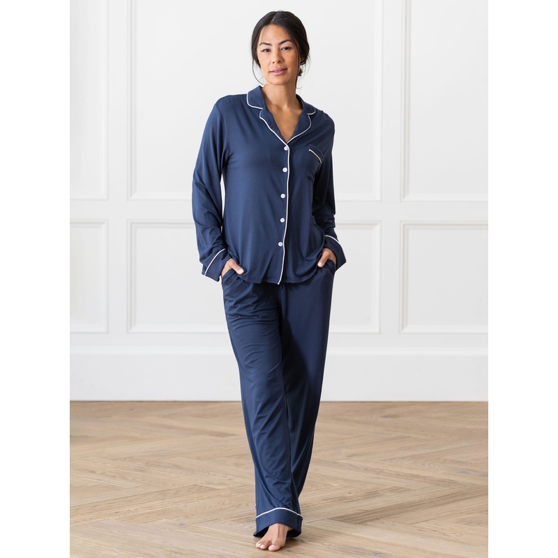 Women’s Bamboo Stretch-Knit Long Sleeve Pajama Set Navy XS