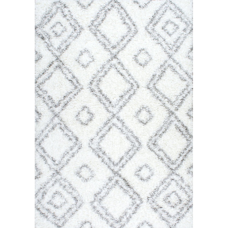 Iola Easy Shag Rug in White 4′ x 6′