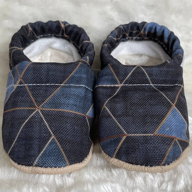 EZRA- CLAMFEET 1 // 0-6 month